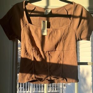 Francesca’s brown short sleeve!
